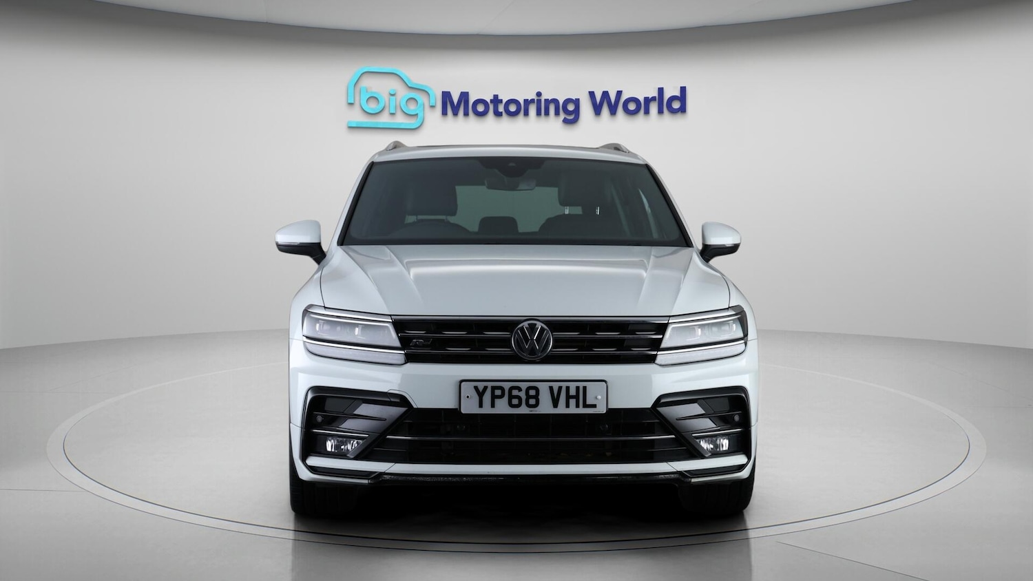 Used Volkswagen Tiguan 2018 for sale - 76380503: Photo 2