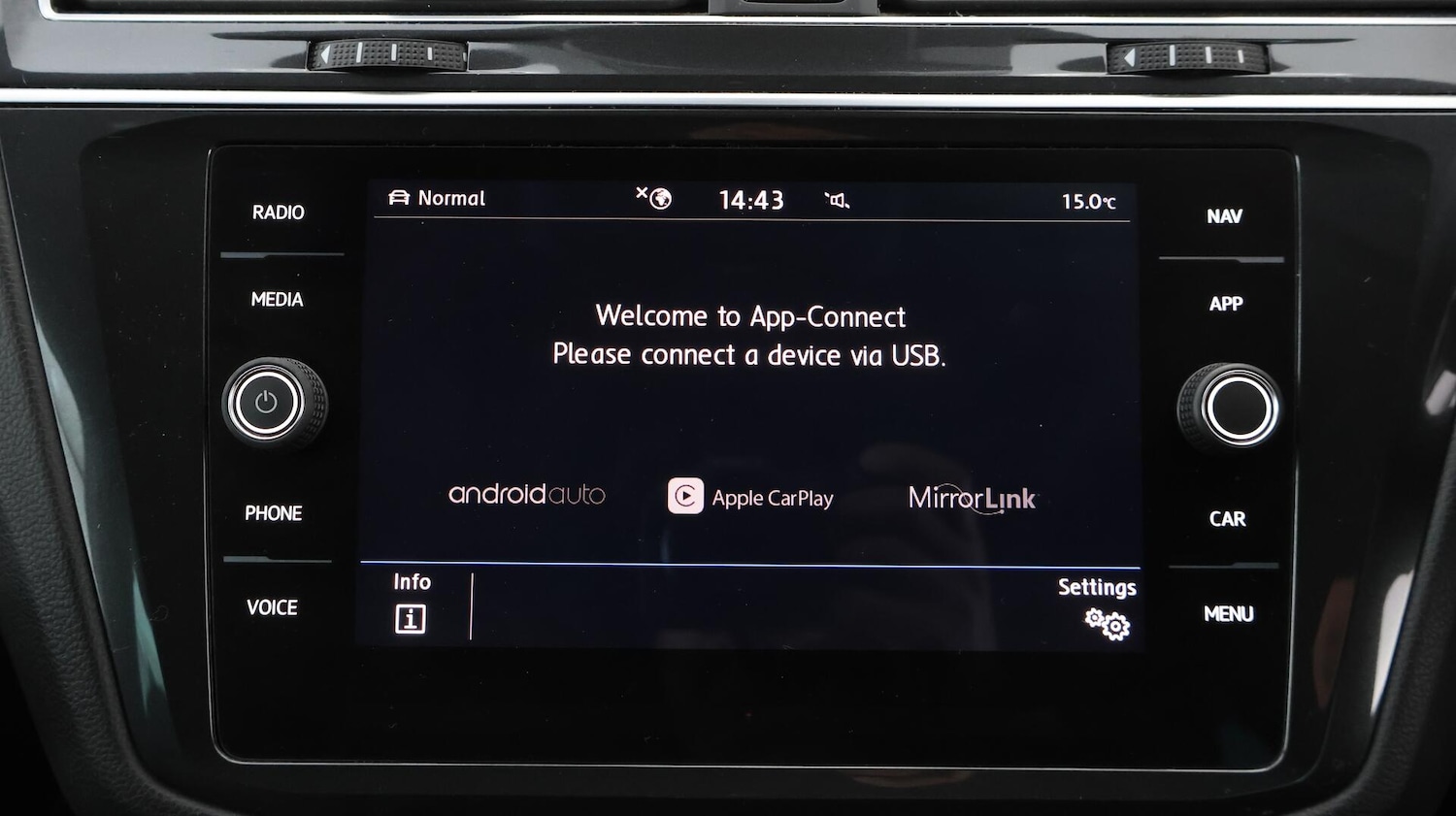 Used Volkswagen Tiguan 2018 for sale - 76380503: Photo 25