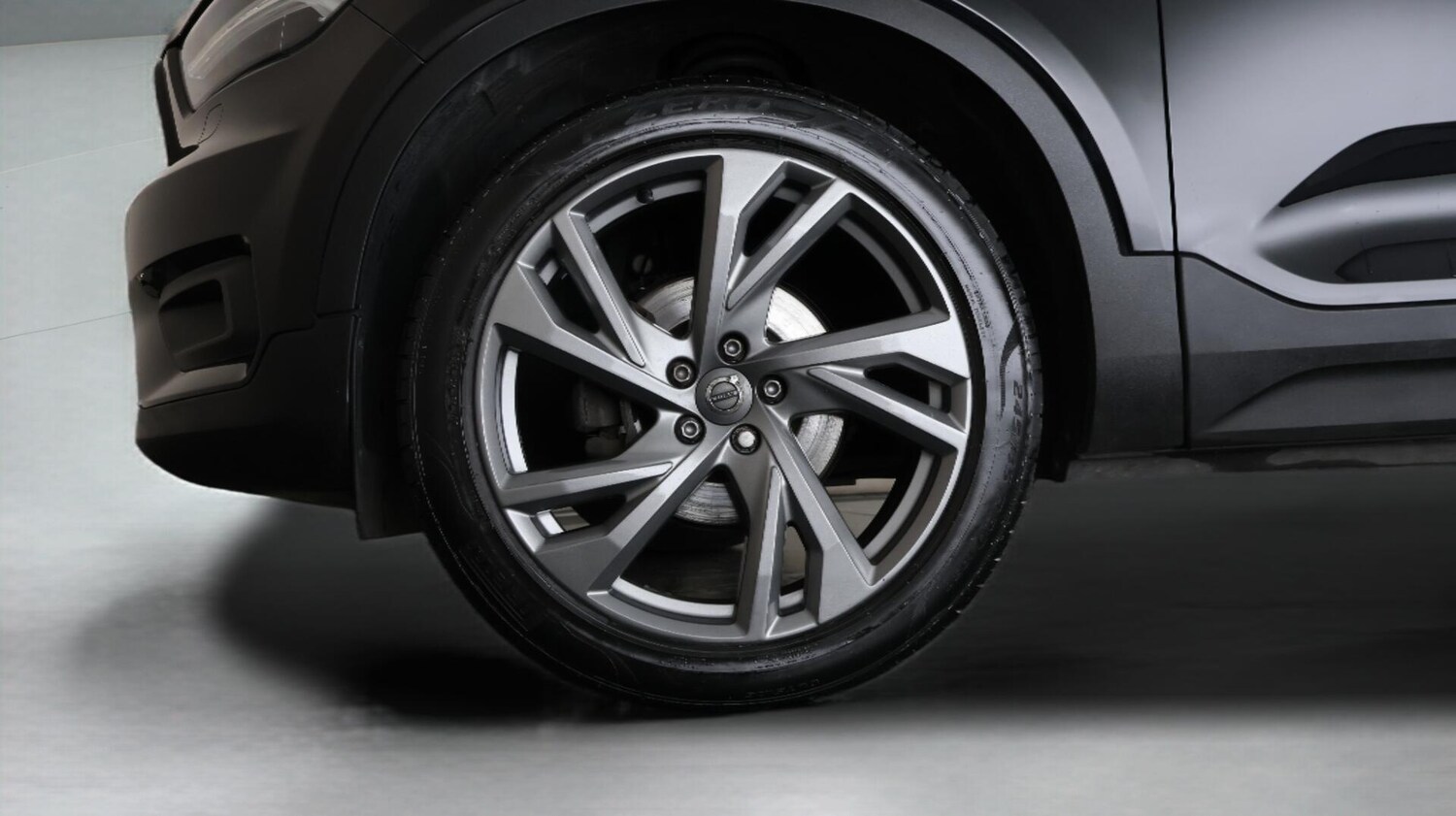 Used Volvo XC40 for sale - 76727415: Photo 19