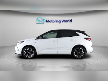 Used Vauxhall Grandland 2023 for sale - 78289480: Photo