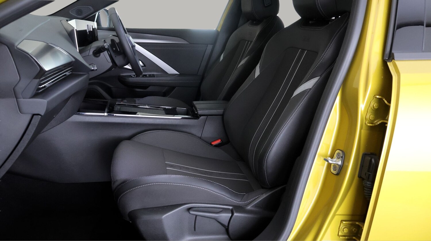 Used Vauxhall Astra 2024 for sale - 77277591: Photo 13