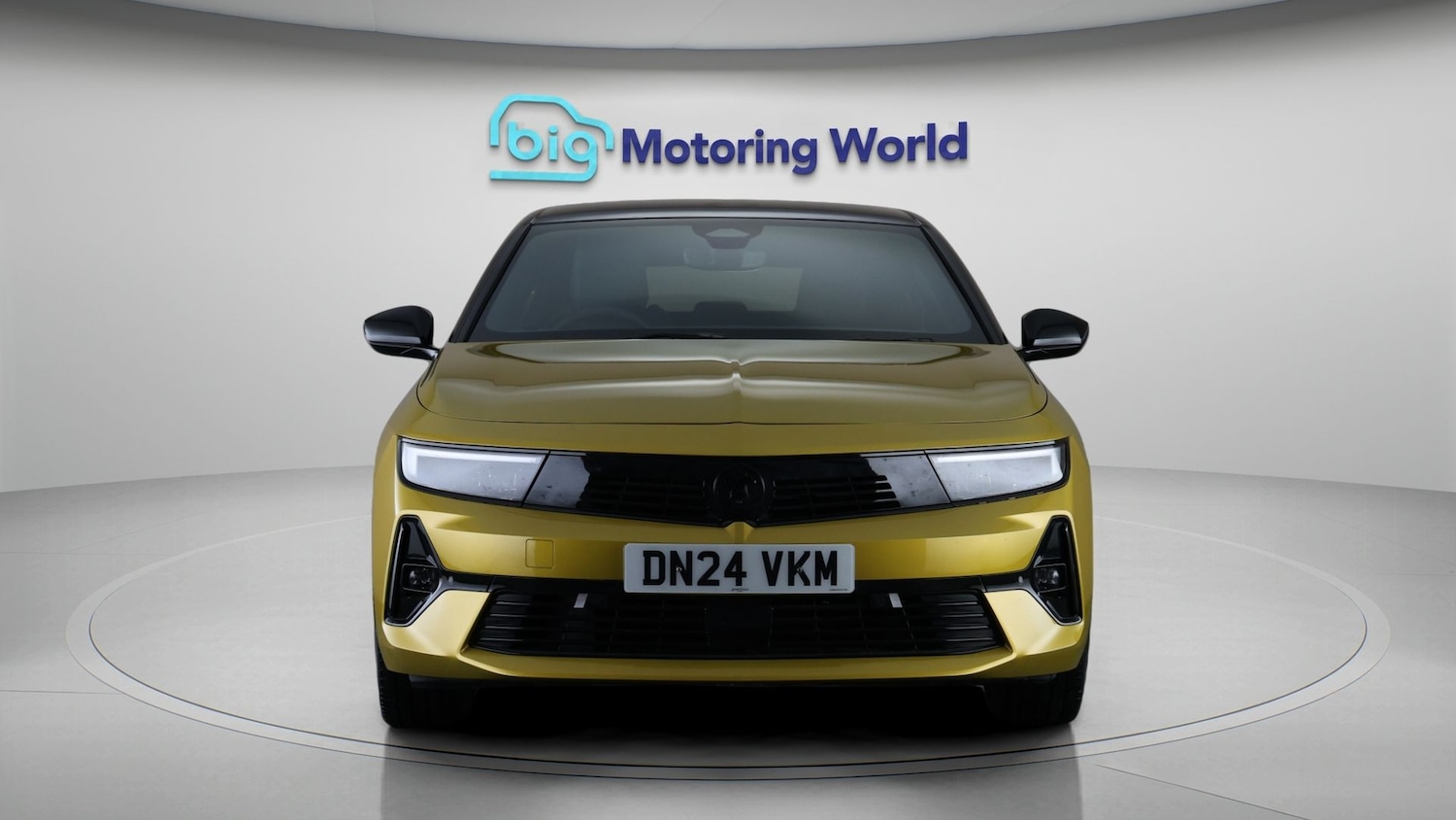 Used Vauxhall Astra 2024 for sale - 77277591: Photo 2