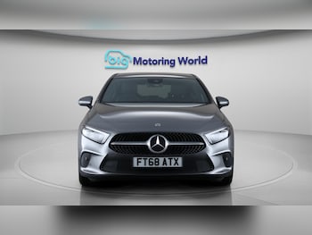Used Mercedes-Benz A-Class 2018 for sale - 76318052: Photo 2