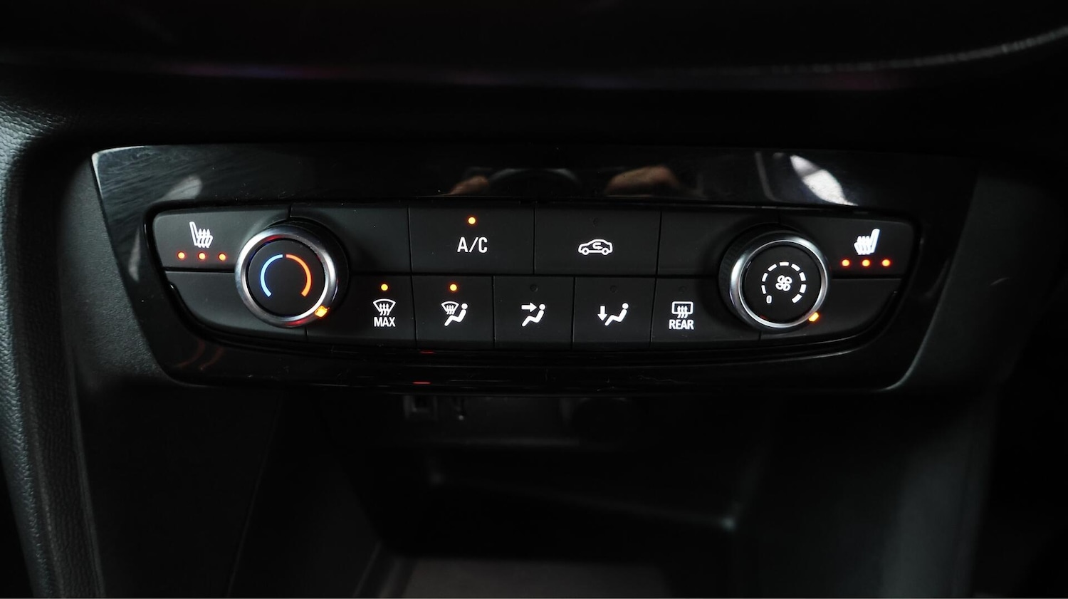 Used Vauxhall Corsa 2021 for sale - 76388877: Photo 11