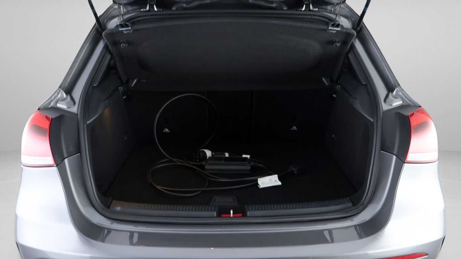 Used Mercedes-Benz A-Class 2020 for sale - 77896061: Photo 17