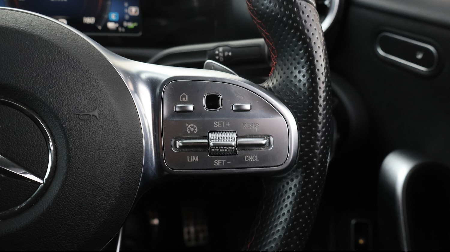 Used Mercedes-Benz A-Class 2020 for sale - 77896061: Photo 23