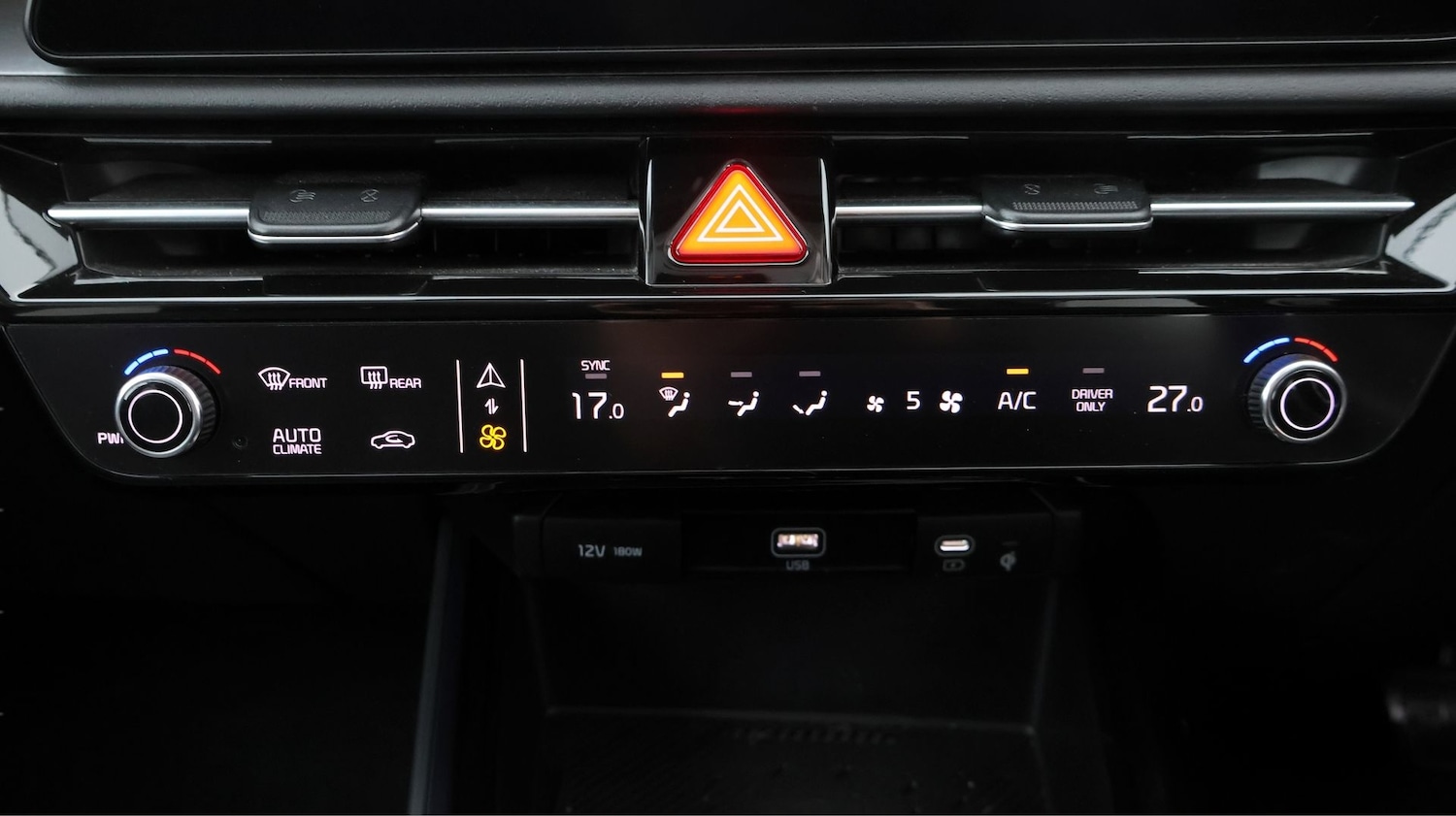 Used Kia Niro 2023 for sale - 78212361: Photo 11