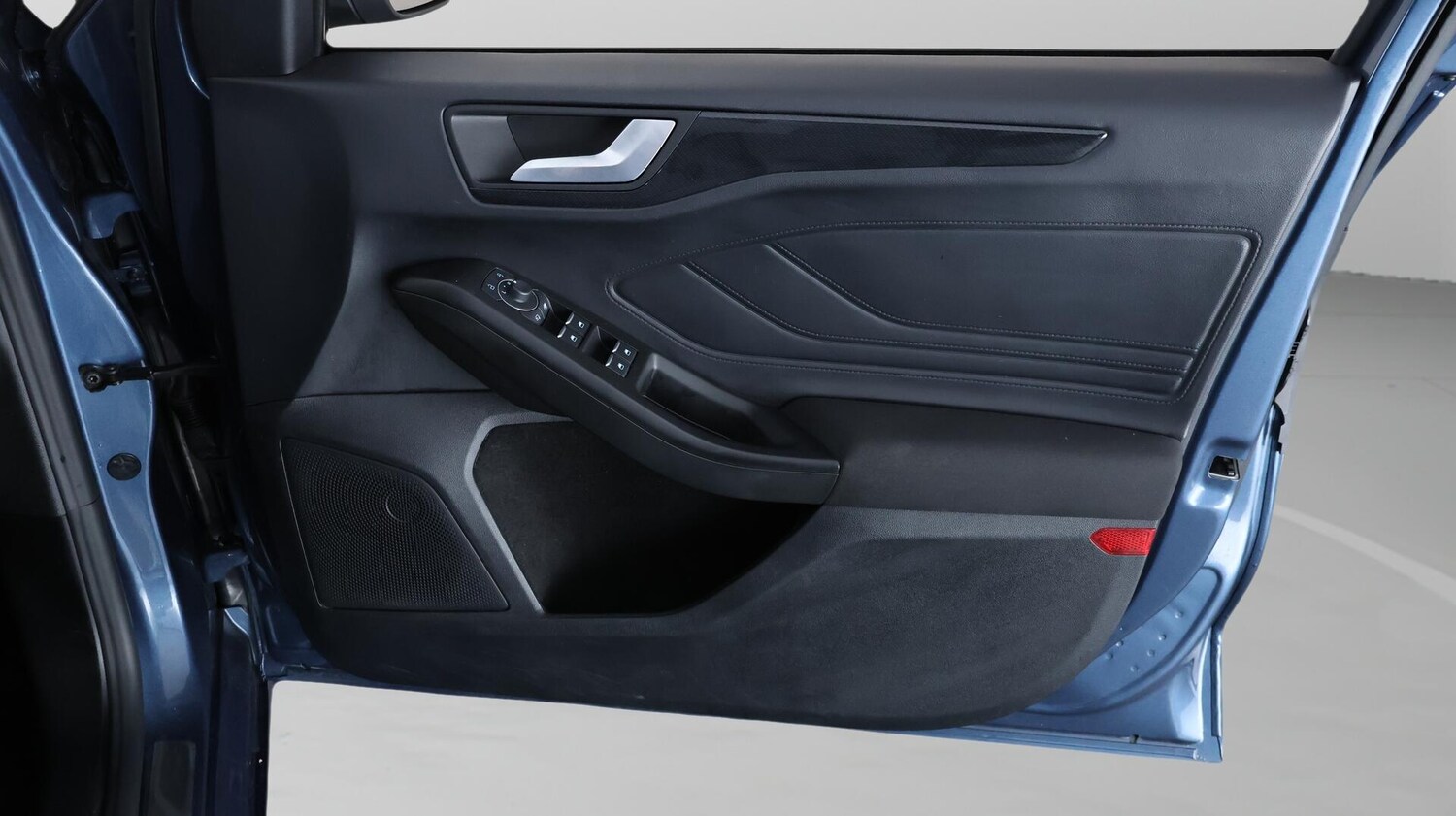 Used Ford Focus 2023 for sale - 76380760: Photo 15