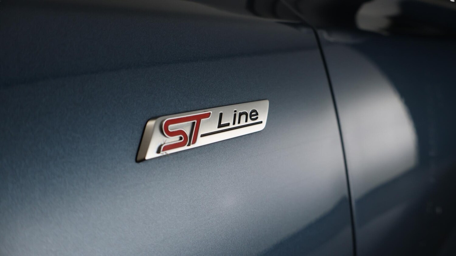 Used Ford Focus 2023 for sale - 76380760: Photo 21