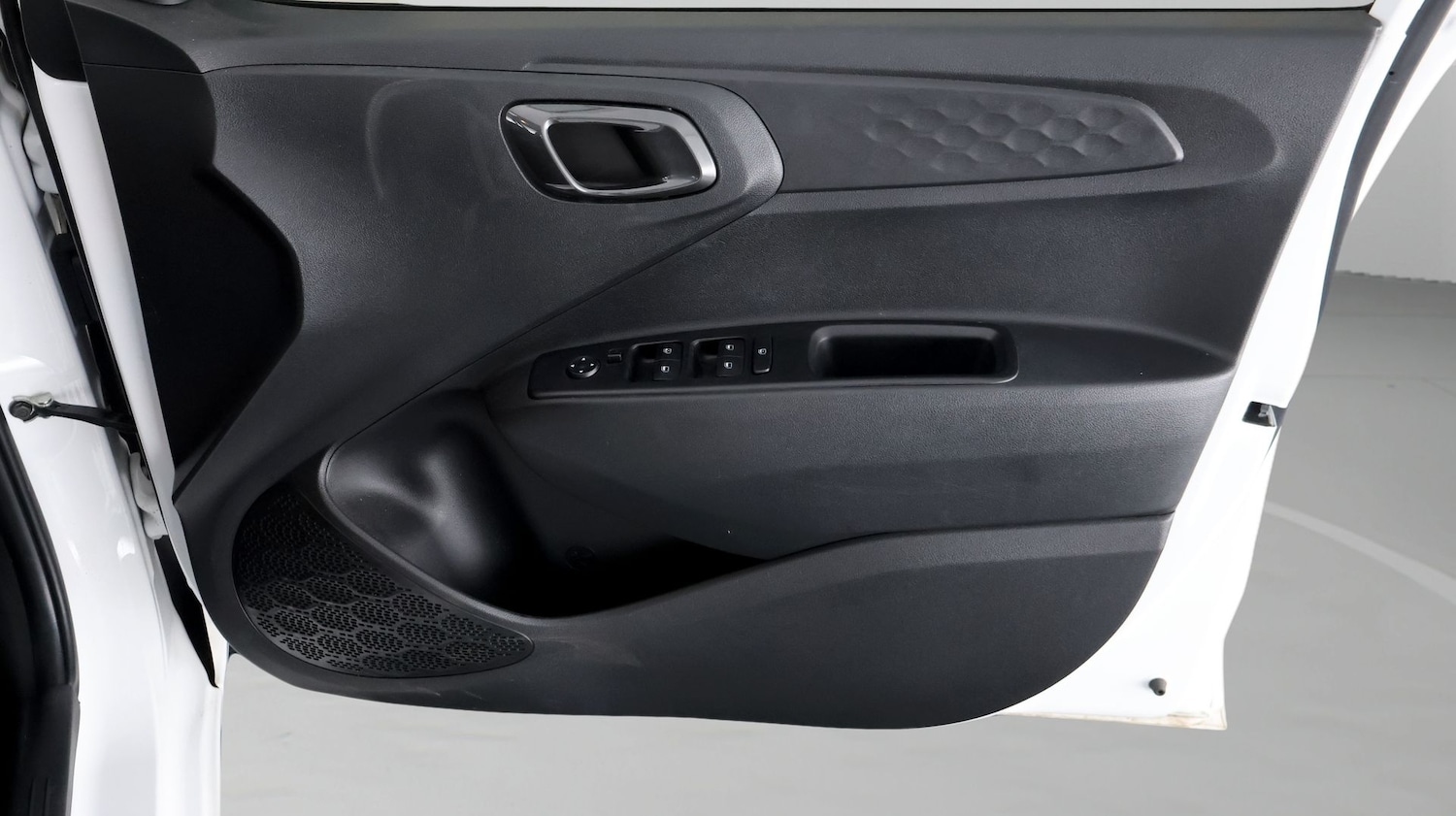 Used Hyundai i10 2024 for sale - 77427758: Photo 14