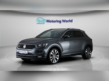 Used Volkswagen T-Roc 2020 for sale - 77610252: Photo