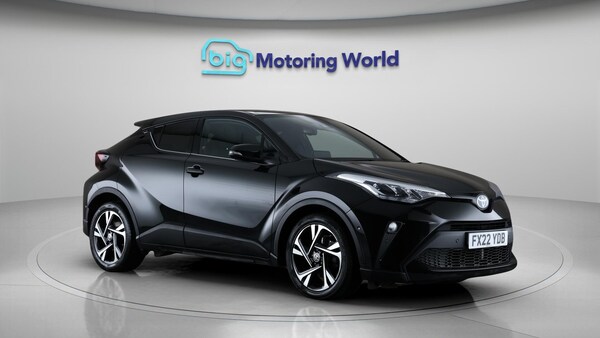 Used Toyota C-HR 2022 for sale - 76306413: Photo 2