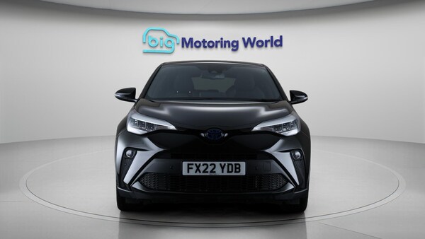 Used Toyota C-HR 2022 for sale - 76306413: Photo 3