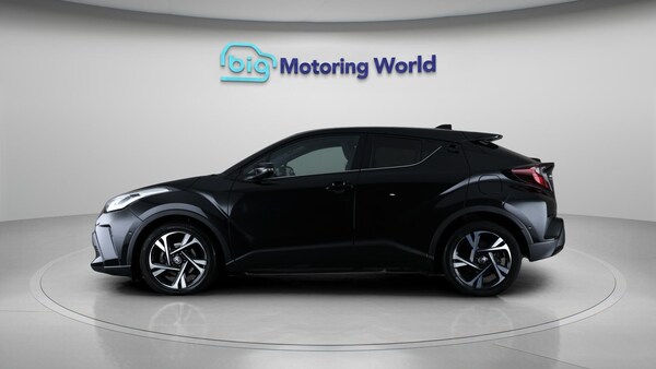 Used Toyota C-HR 2022 for sale - 76306413: Photo 5