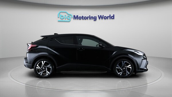 Used Toyota C-HR 2022 for sale - 76306413: Photo 9