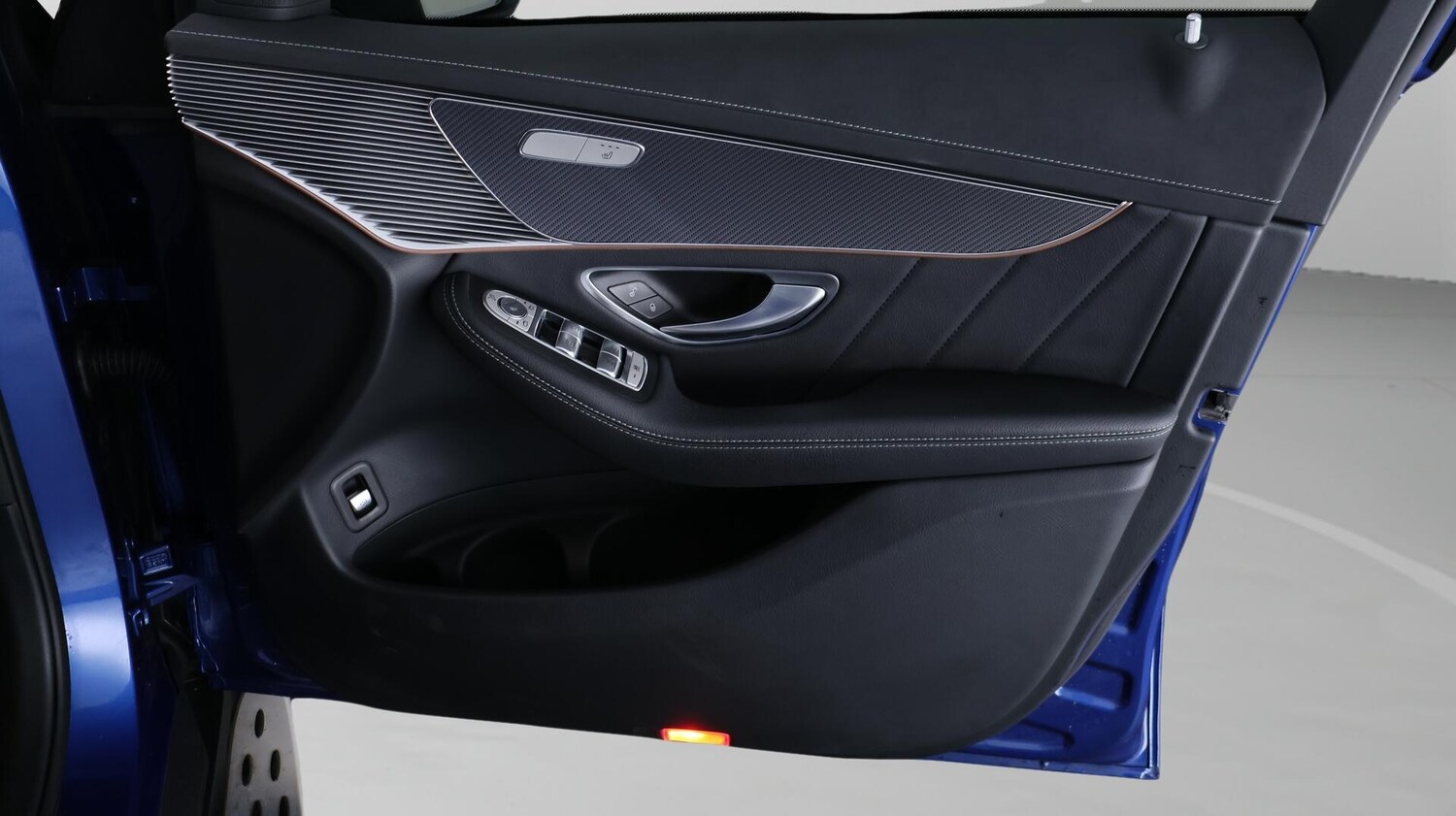 Used Mercedes-Benz EQC 2022 for sale - 76283077: Photo 16