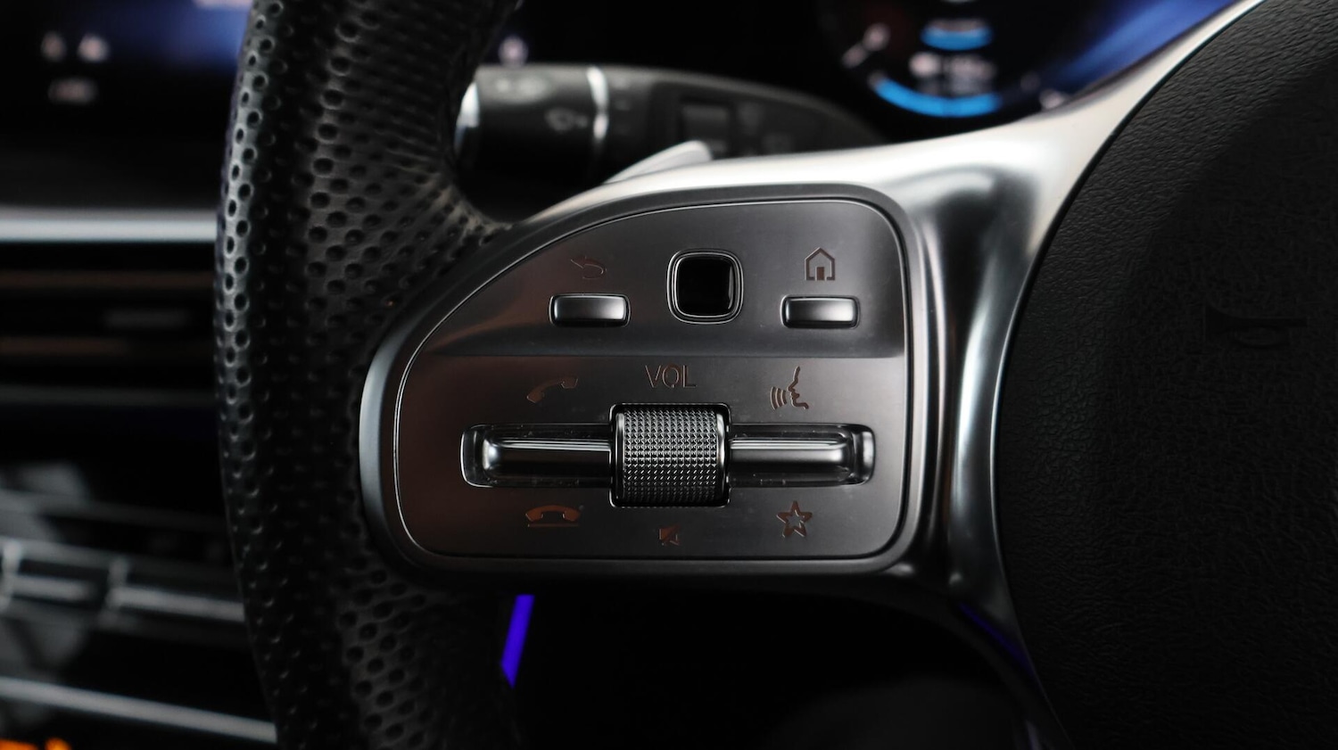 Used Mercedes-Benz EQC 2022 for sale - 76283077: Photo 25