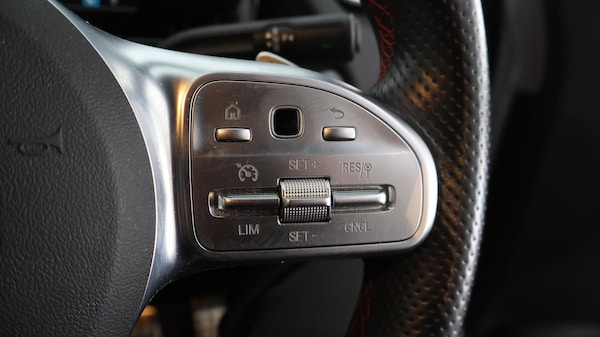 Used Mercedes-Benz GLA 2020 for sale - 76251091: Photo 27