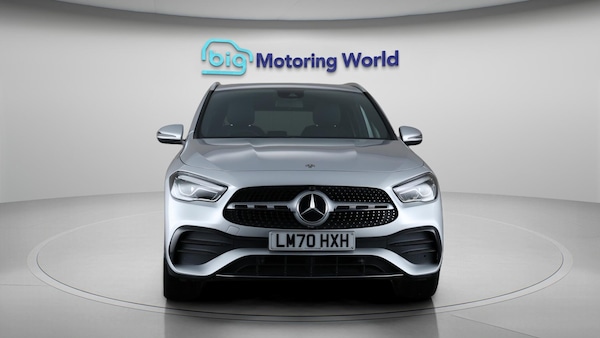 Used Mercedes-Benz GLA 2020 for sale - 76251091: Photo 3