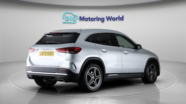 Used Mercedes-Benz GLA 2020 for sale - 76251091: Photo 8