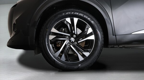 Used Peugeot 2008 2021 for sale - 76307545: Photo 19