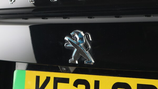 Used Peugeot 2008 2021 for sale - 76307545: Photo 21