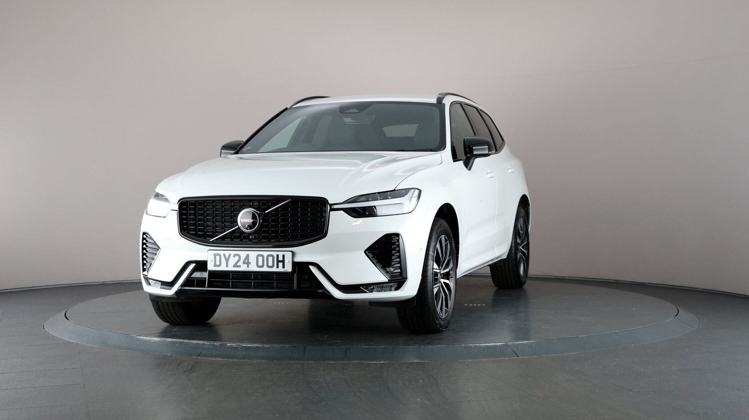 Used Volvo XC60 2024 for sale - 77000935: Photo 42