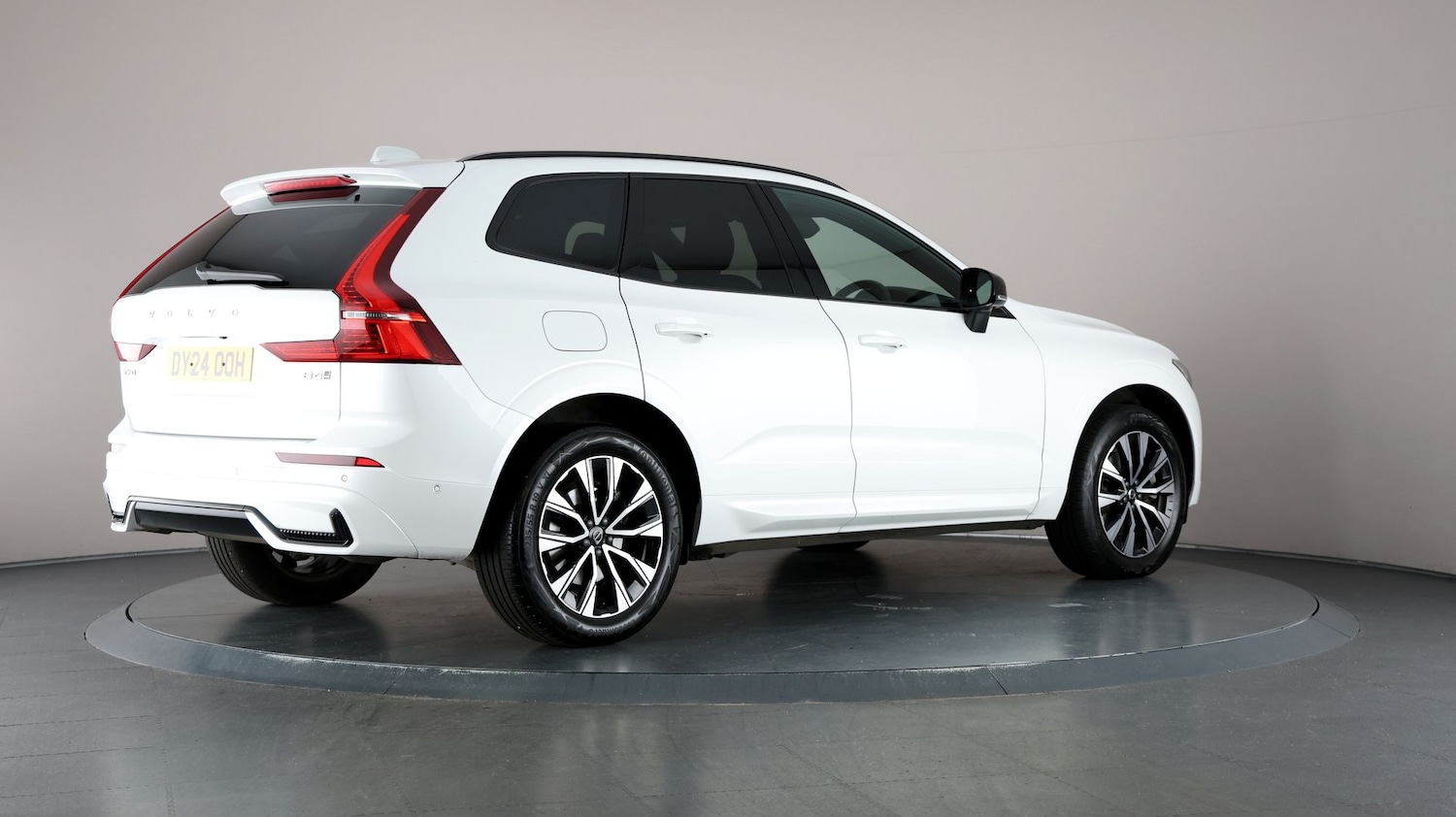 Used Volvo XC60 2024 for sale - 77000935: Photo 61