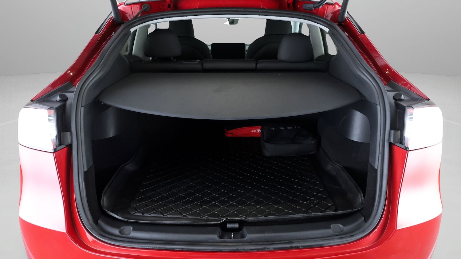 Used Tesla Model Y 2023 for sale - 77536296: Photo 17