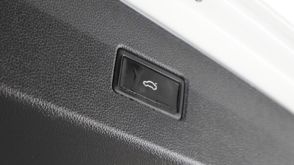 Used Volkswagen Tiguan 2020 for sale - 76072516: Photo 22