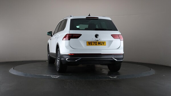 Used Volkswagen Tiguan 2020 for sale - 76072516: Photo 48