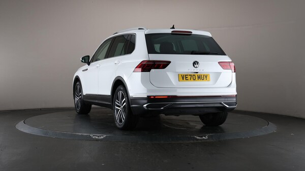 Used Volkswagen Tiguan 2020 for sale - 76072516: Photo 59