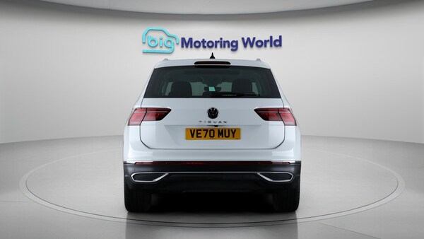 Used Volkswagen Tiguan 2020 for sale - 76072516: Photo 6