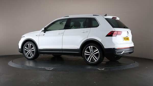 Used Volkswagen Tiguan 2020 for sale - 76072516: Photo 77