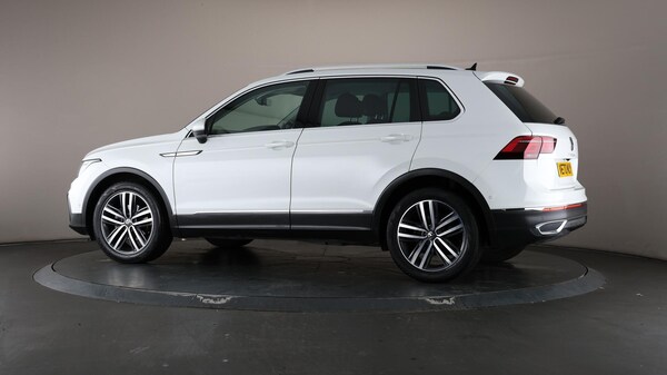 Used Volkswagen Tiguan 2020 for sale - 76072516: Photo 78