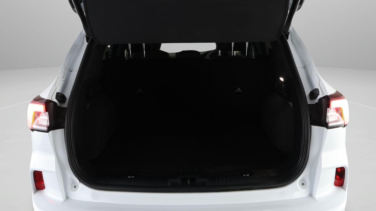 Used Ford Kuga 2024 for sale - 77413365: Photo 17