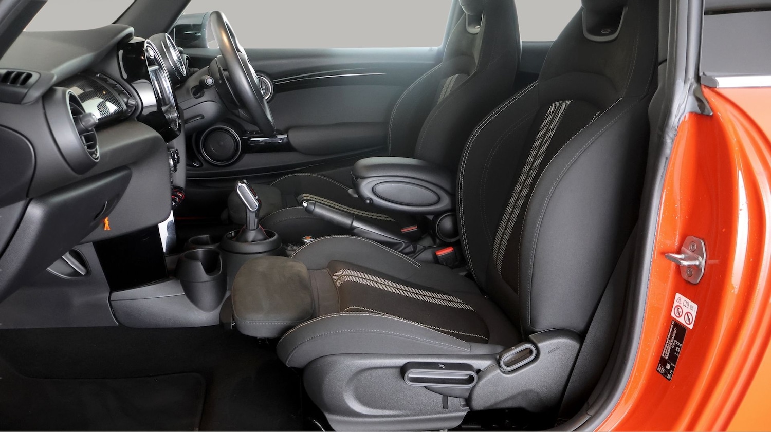 Used MINI Hatch 2019 for sale - 77381423: Photo 13