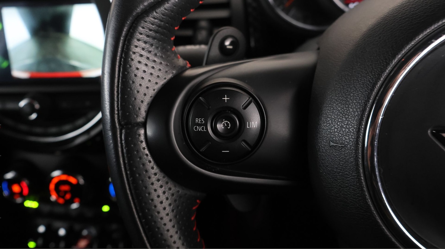 Used MINI Hatch 2019 for sale - 77381423: Photo 21