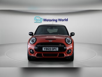 Used MINI Hatch 2019 for sale - 77381423: Photo