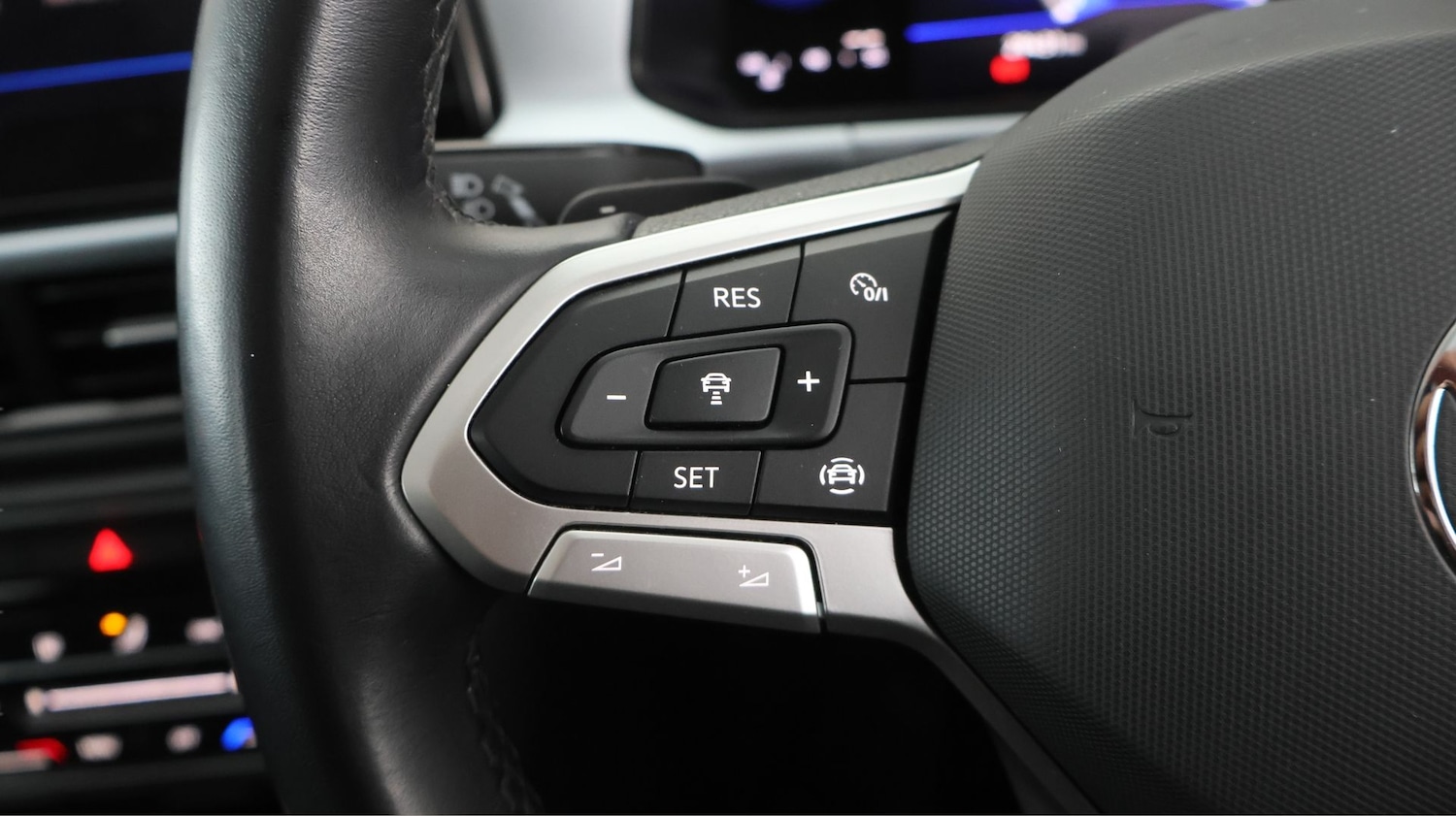 Used Volkswagen T-Roc 2022 for sale - 77417642: Photo 20