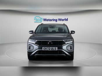 Used Volkswagen T-Roc 2022 for sale - 77417642: Photo