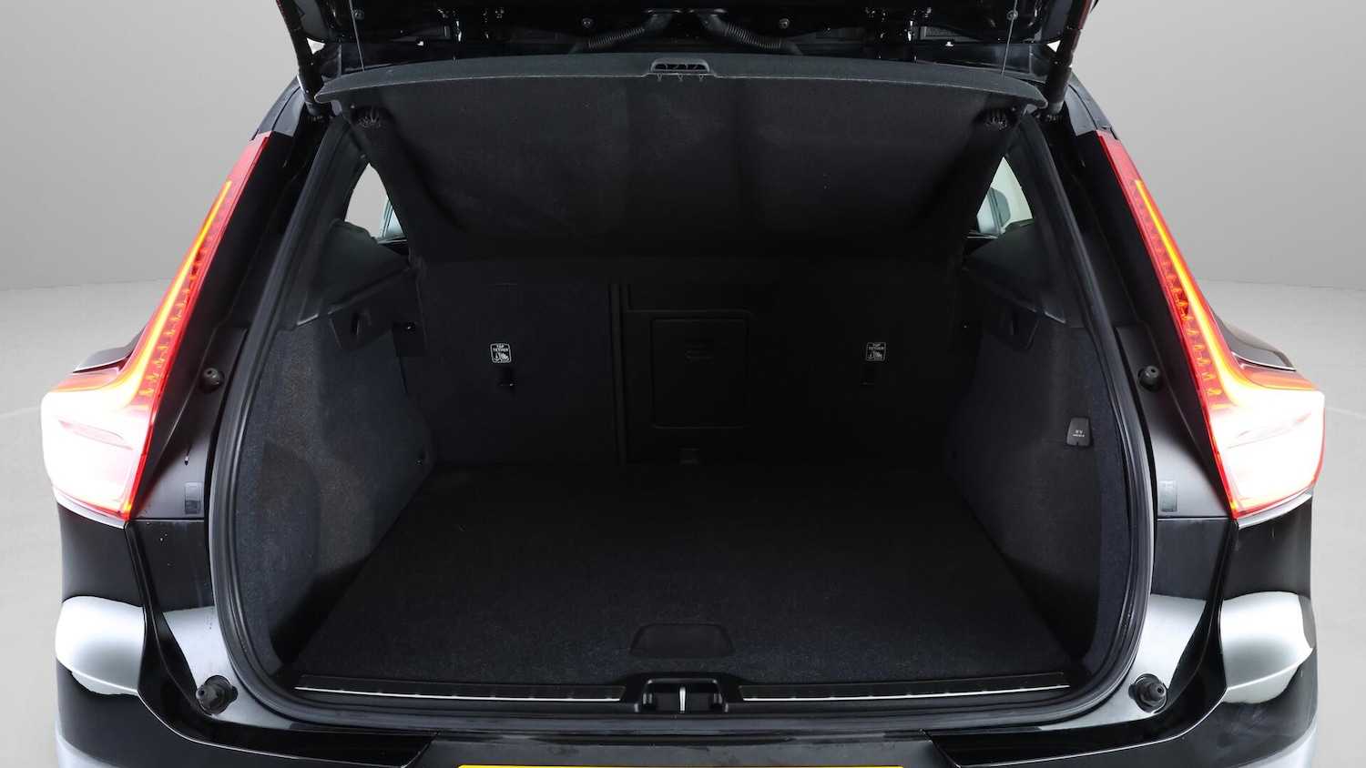 Used Volvo XC40 2021 for sale - 76714434: Photo 18