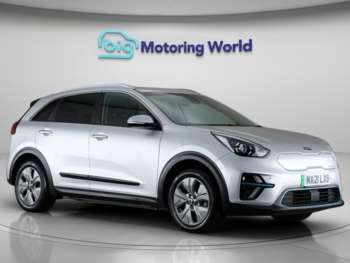 2021 (21) - 150kW 3 64kWh 5dr Auto