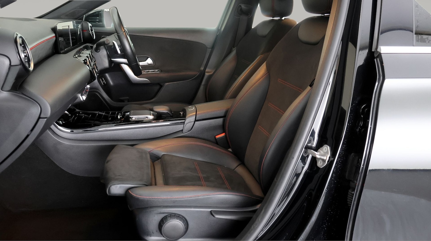 Used Mercedes-Benz A-Class 2021 for sale - 77704217: Photo 14