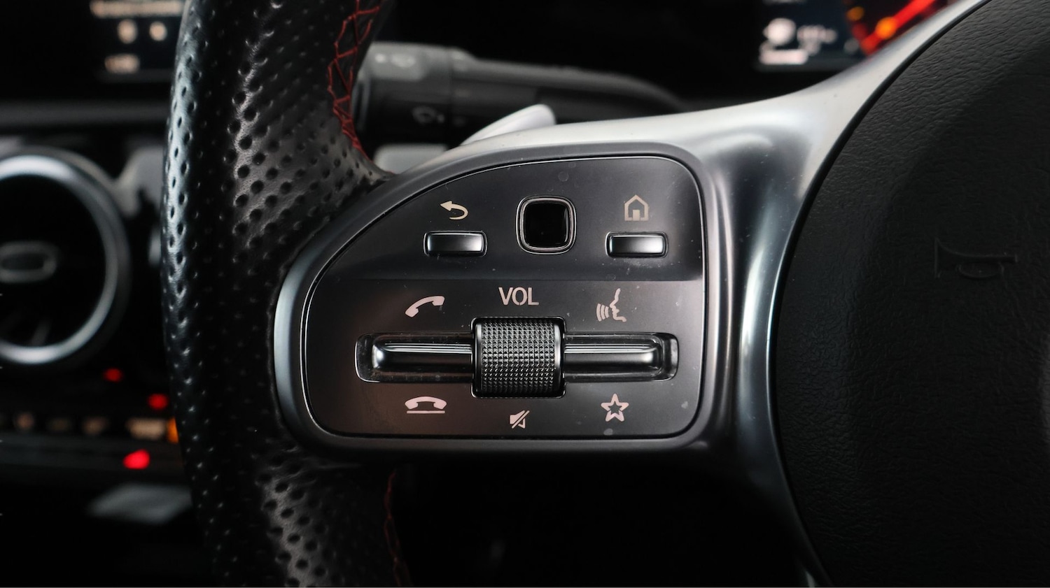 Used Mercedes-Benz A-Class 2021 for sale - 77704217: Photo 22