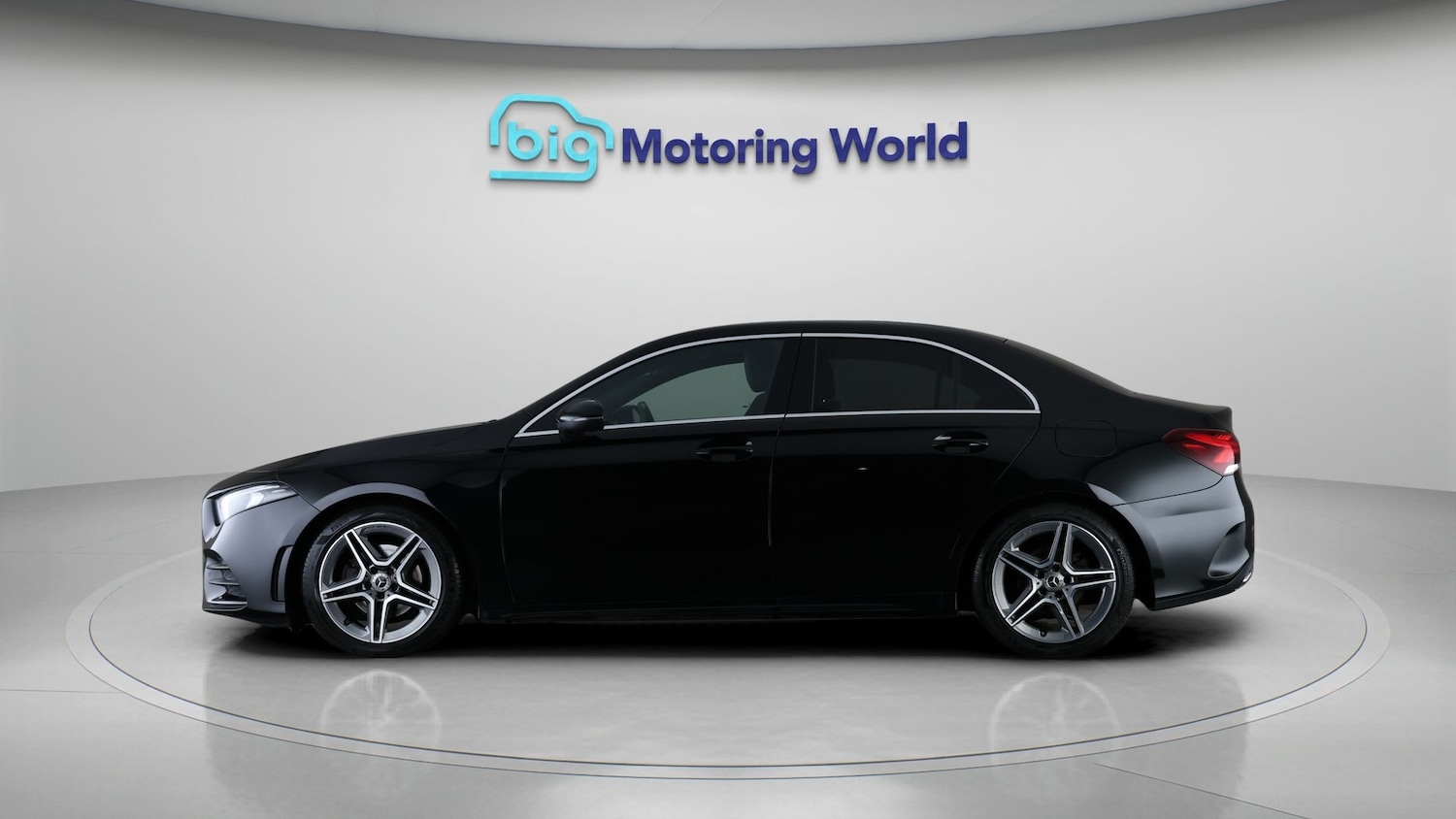 Used Mercedes-Benz A-Class 2021 for sale - 77704217: Photo 4