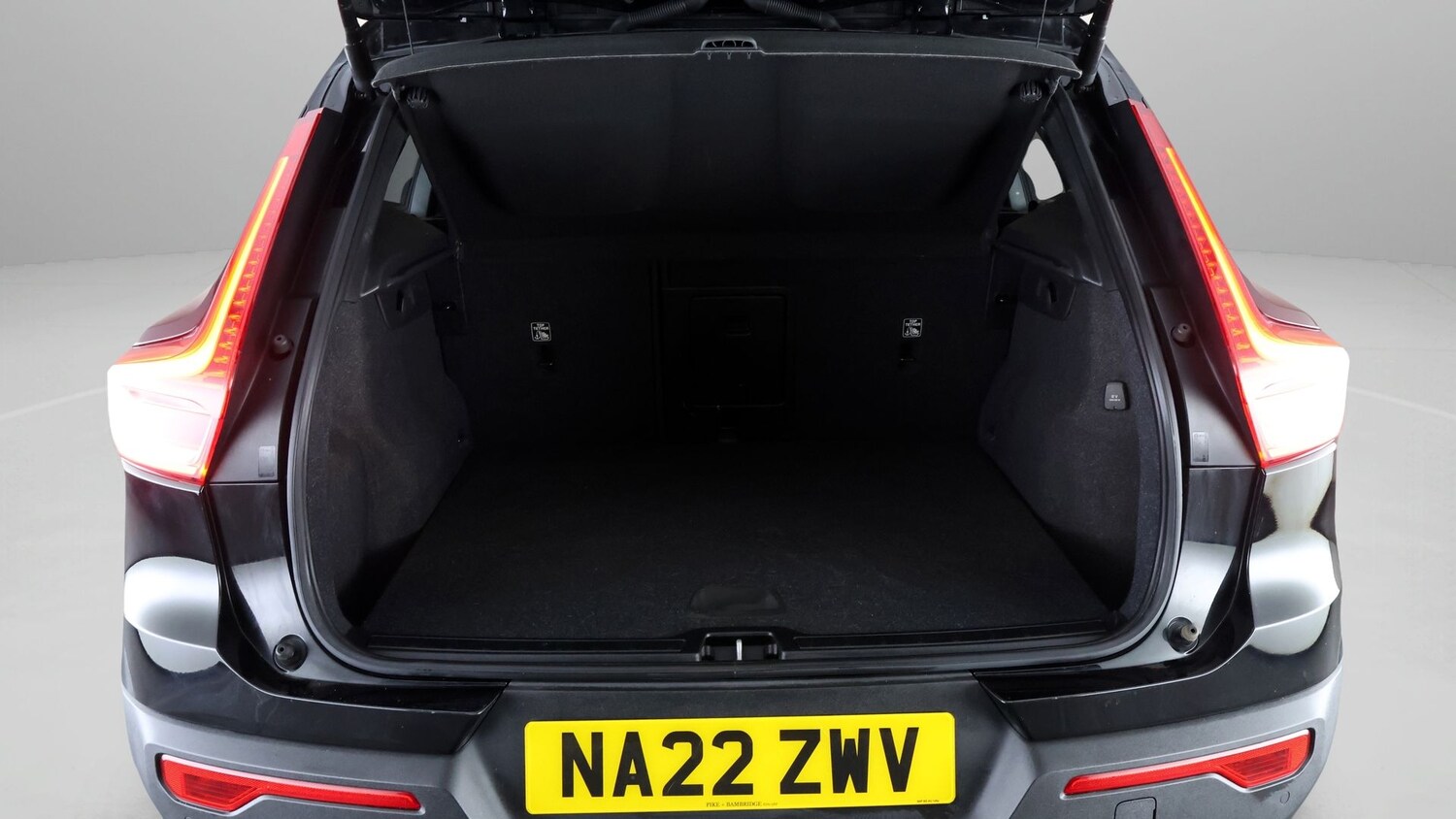 Used Volvo XC40 for sale - 77982748: Photo 17