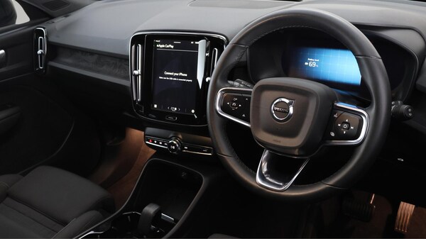 Used Volvo XC40 2022 for sale - 76306169: Photo 10