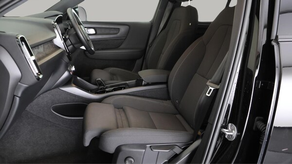Used Volvo XC40 2022 for sale - 76306169: Photo 15