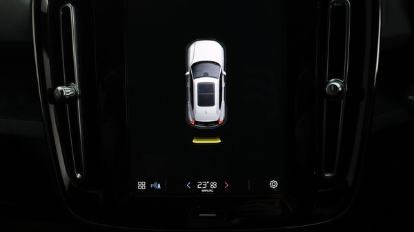 Used Volvo XC40 2022 for sale - 76306169: Photo 26
